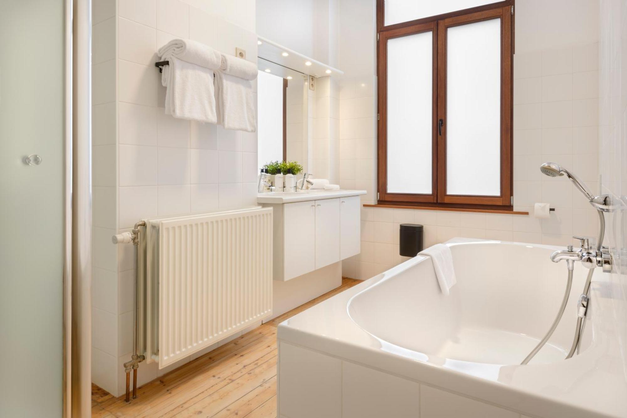 The 1894 Residence By Domani Hotels Antwerpen Bagian luar foto